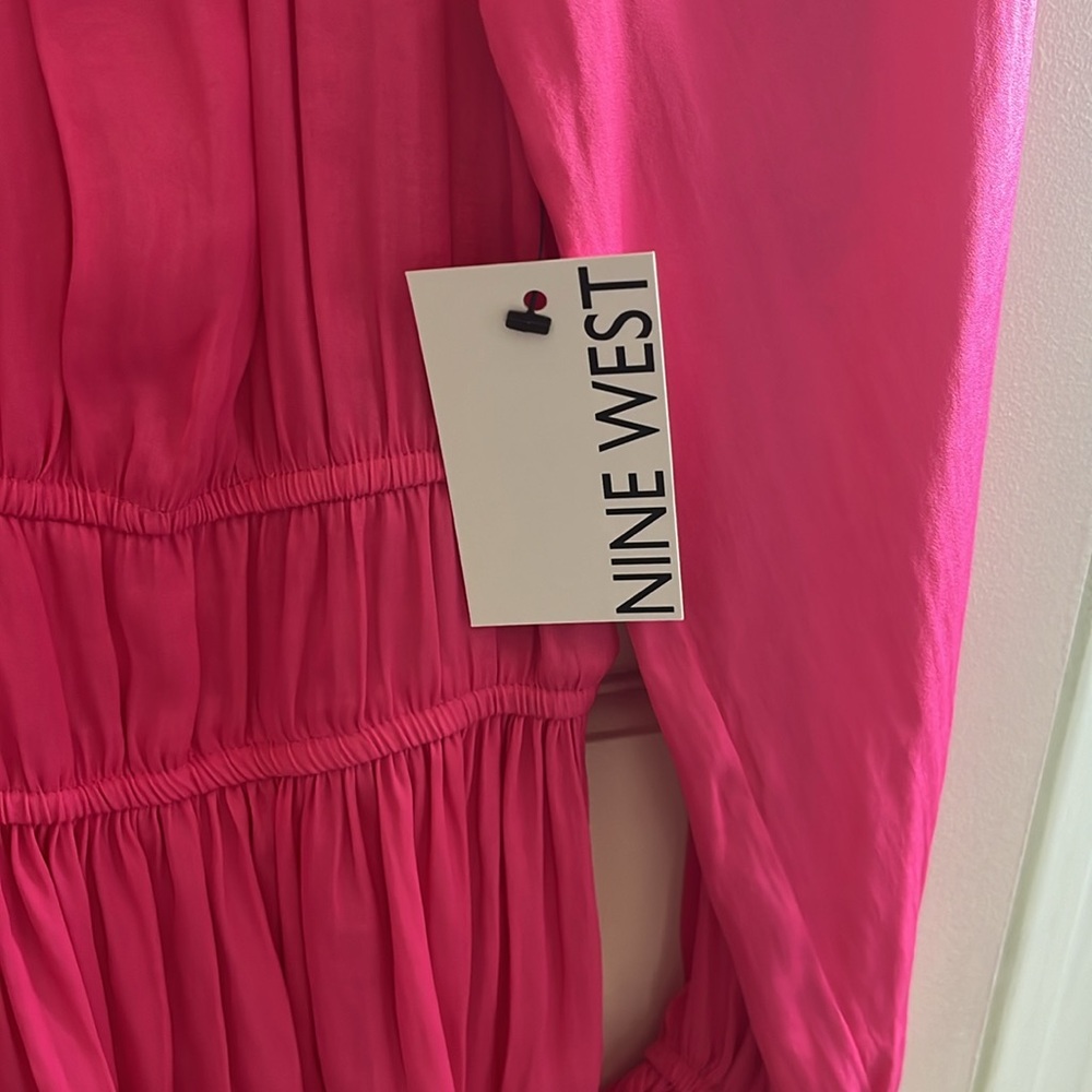 Ladies Pink Top - Picture 3 of 3